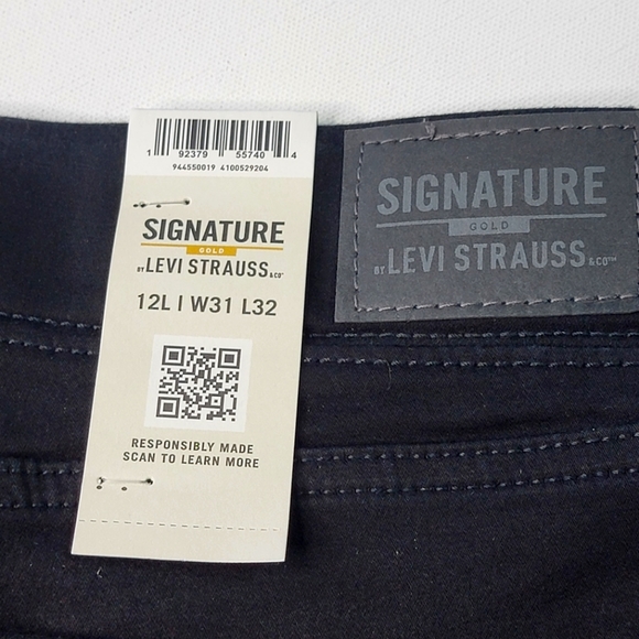Signature by Levi Strauss & Co. Gold Label Totally Shaping Pull-on Skinny Jeans - Picture 8 of 11